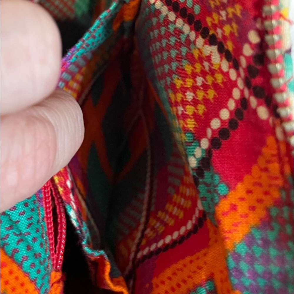 Vera Bradley retired Summer 2017 ‘Rumba’ mini Vivian crossbody bag EUC - Picture 9 of 13